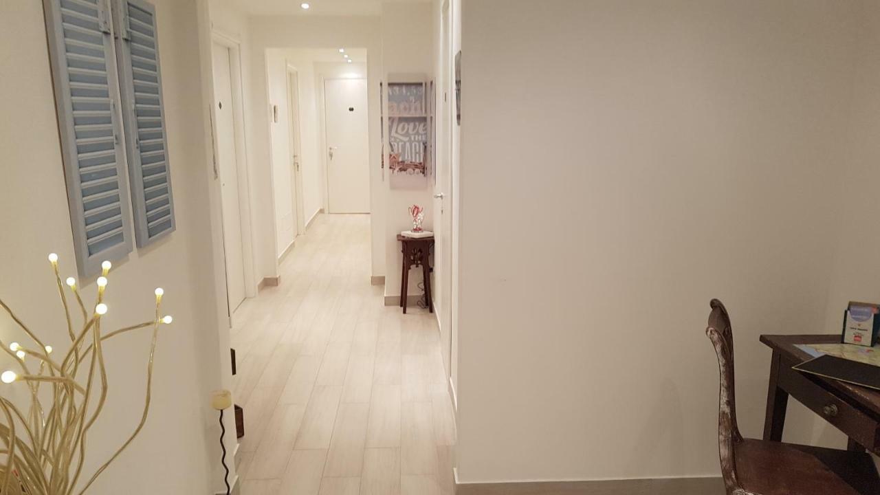 Le Del Corso